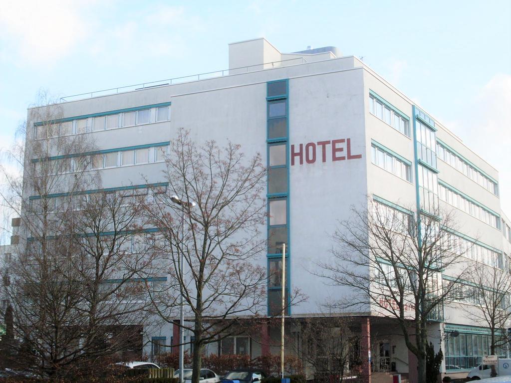 Businesshotel & Appartements Stuttgart-Vaihingen Estugarda Exterior foto